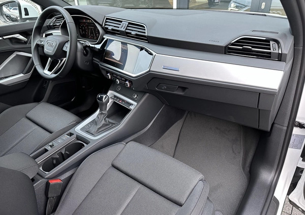 Audi Q3 cena 188100 przebieg: 5, rok produkcji 2024 z Dzierzgoń małe 326